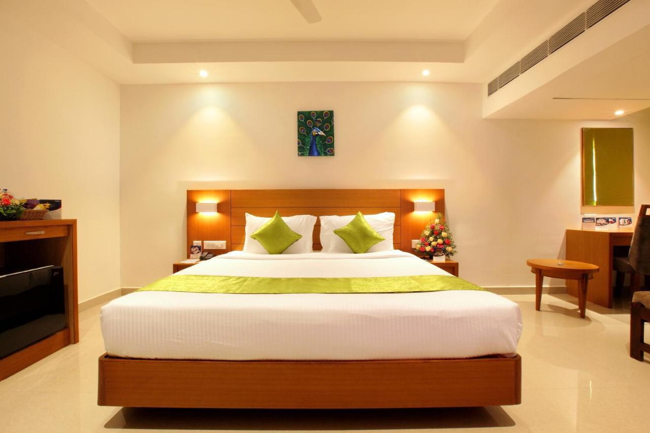 Hotel Apsara Shoranur Exterior foto