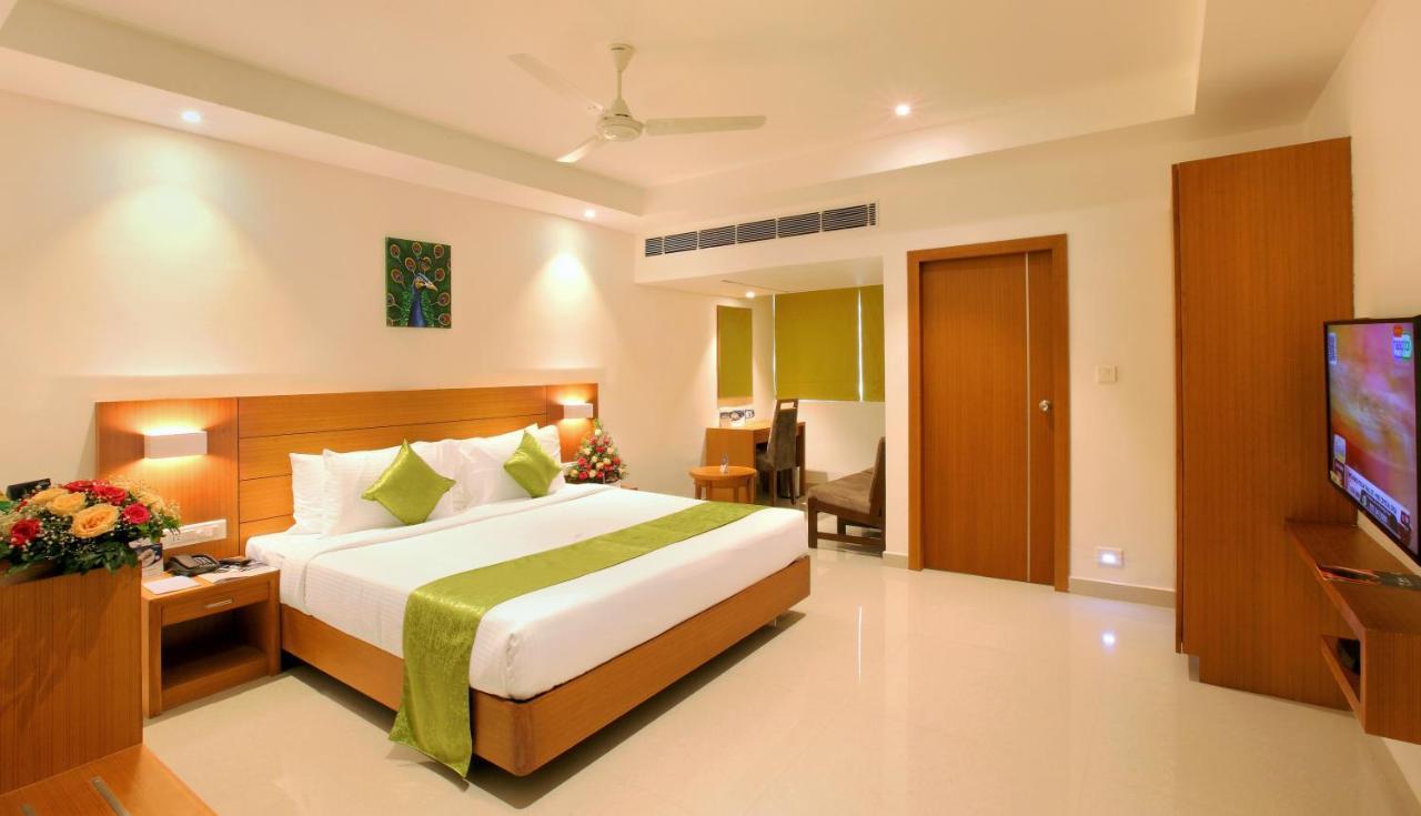 Hotel Apsara Shoranur Exterior foto